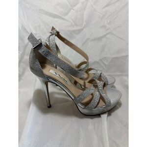 Nina New York‎ silver Senora platform strappy heels size 8.5